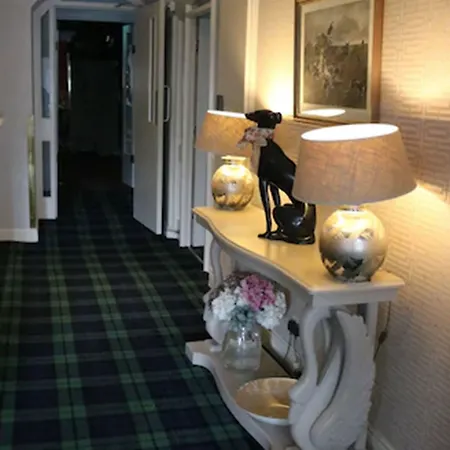 New Park Hotel
