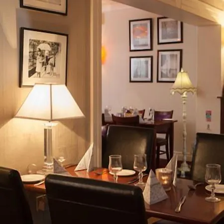 New Park Hotel 3*